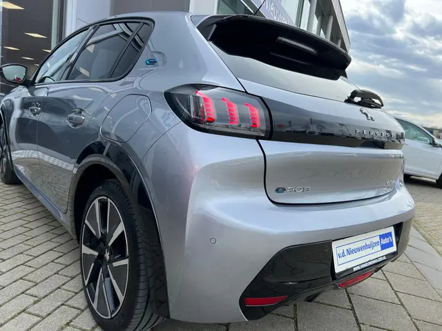 Peugeot e-208 EV GT 50 kWh 2020 Elektrisch 9