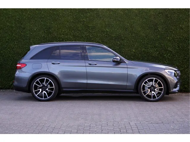 Mercedes-Benz GLC AMG GLC 43 4MATIC Night 2018 Benzine 4