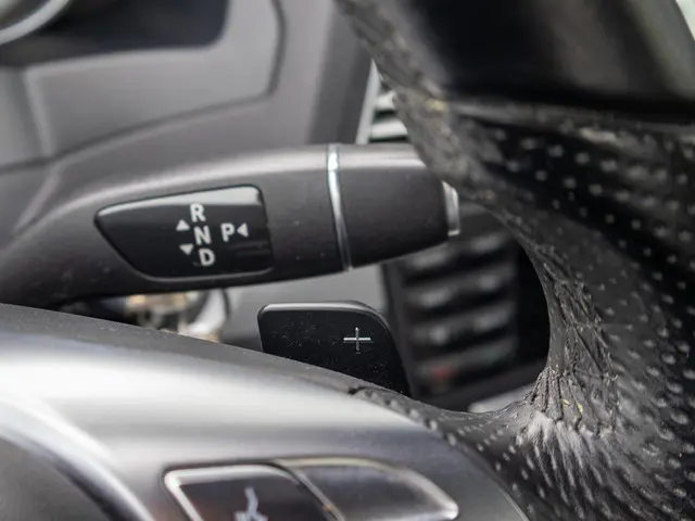 Mercedes-Benz E-Klasse Coupé 200 Ambition 2014 Benzine 30