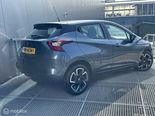 Nissan Micra 1.0 IG-T Tekna 2023 Benzine 17