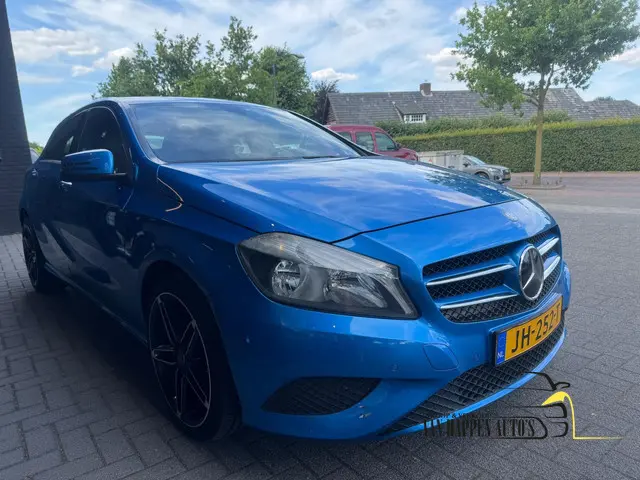 Mercedes-Benz A-Klasse 180 Prestige 2013 Benzine 3