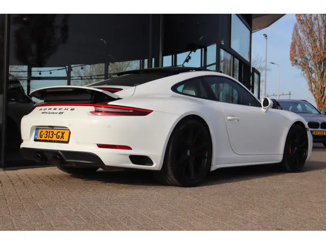 Porsche 911 3.0 CARRERA 4S PDK *BTW* 2017 Benzine 34