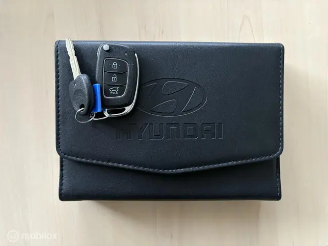 Hyundai i10 1.0 Comfort Automaat! 2022 Benzine 15