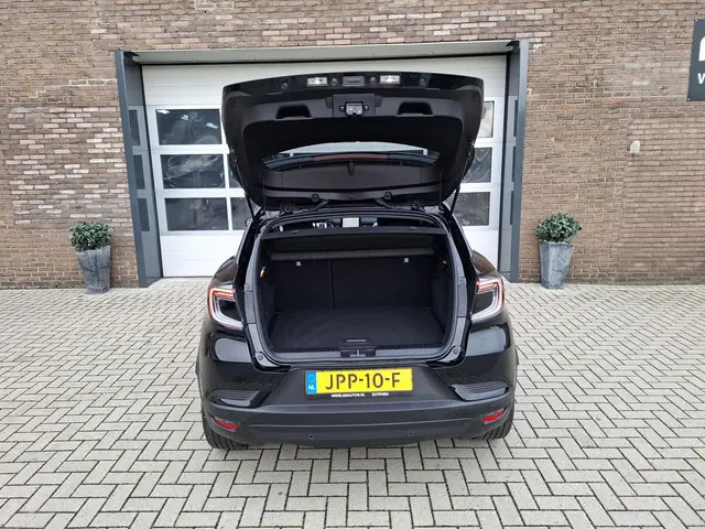 Renault Captur 1.3 mild hybrid 160 techno 2024 Benzine 17