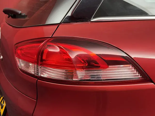 Renault Clio Estate 1.2 TCe Intens 2016 Benzine 27