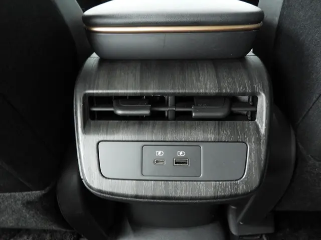 Nissan ARIYA 66 kWh 2022 Elektrisch 40