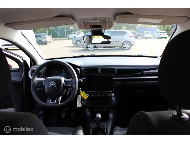 Citroën C3 1.2 PureTech You 2022 Benzine 29