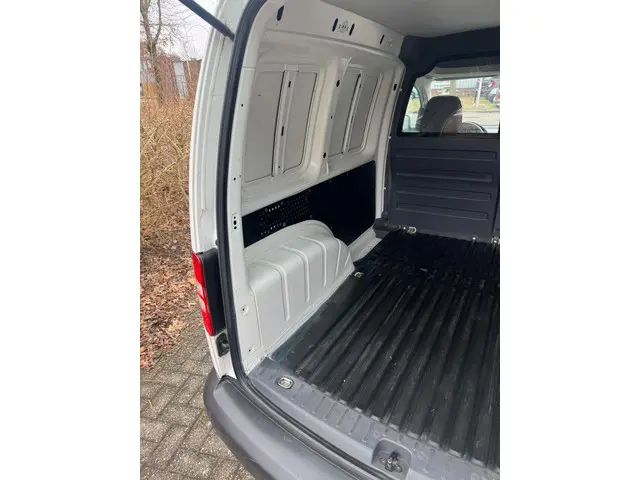 Volkswagen Caddy 1.2 TSI 2015 Benzine 8