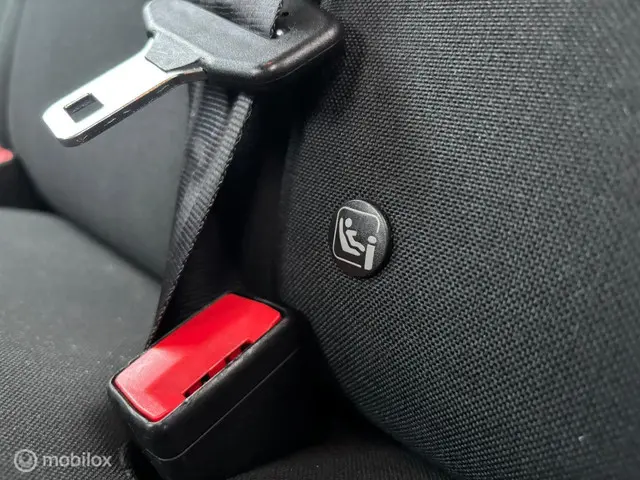 Ford Fiesta 1.1 Trend|NAVI|PDC|CRUISE|AIRCO 2017 Benzine 22