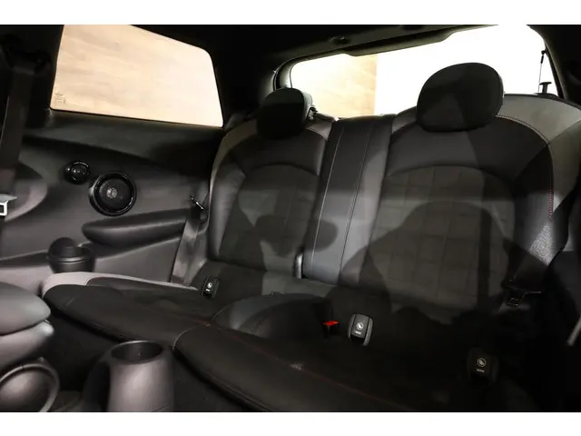 MINI Cooper Mini 2.0 John Works Chili 2020 Benzine 7