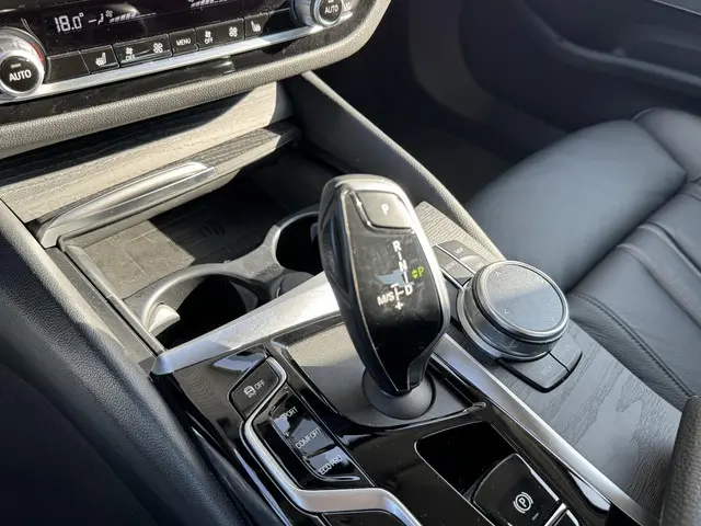 BMW 5 Serie 520i HIGH EXECUTIVE EDITION 2021 Benzine 21