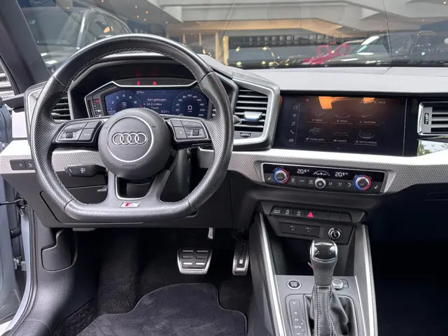 Audi A1 citycarver 35 TFSI S-Line Edition 2021 Benzine 11