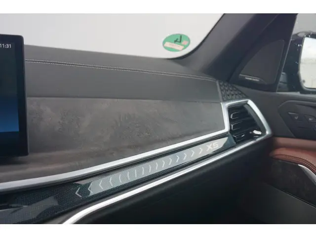 BMW X5 xDrive50e 2025 Hybride Benzine 12