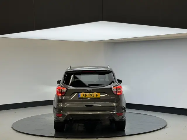 Ford Kuga 1.5 EcoBoost Vignale ST-Line 2018 Benzine 9