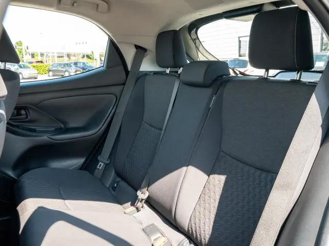 Toyota Yaris 1.5 Hybrid Dynamic 2022 Hybride Benzine 9