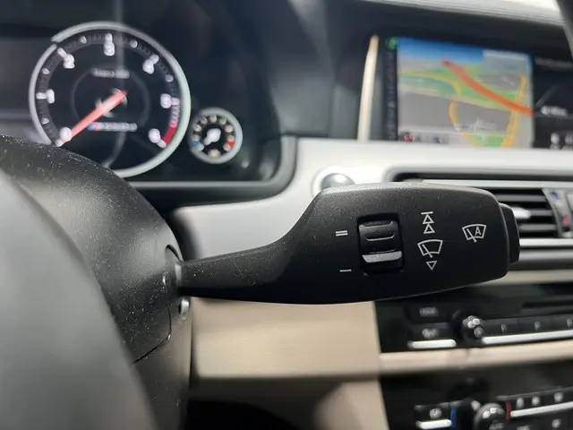 BMW 5 Serie M550xd 2014 Diesel 14