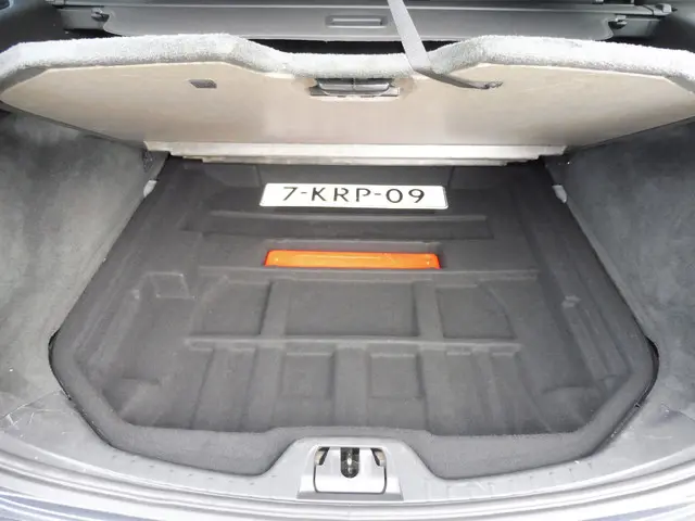 Volvo V60 1.6 T4 Kinetic 2013 Benzine 23