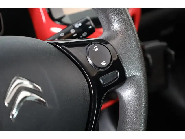 Citroën C1 PT 82 Airscape Shine 2015 Benzine 17