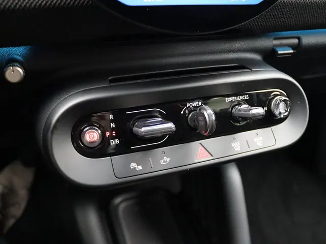 MINI Aceman SE 2025 Elektrisch 11