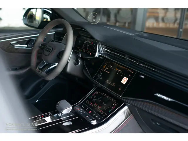 Audi Q8 4.0 TFSI RS Q8 Quattro 2020 Benzine 16