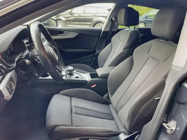 Audi A5 Sportback 40 TFSI S edition 2021 Benzine 2