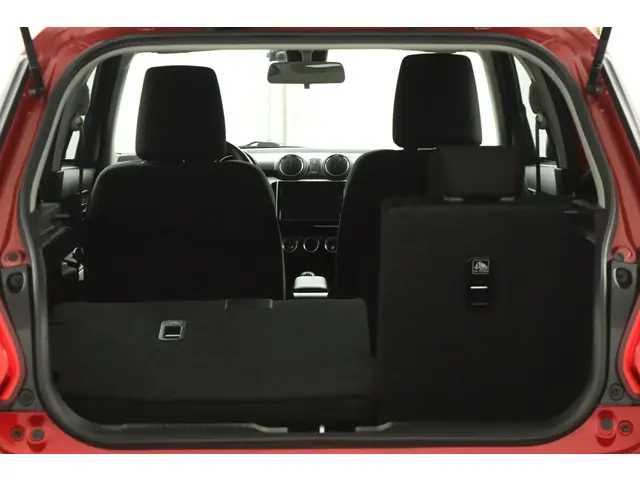 Suzuki Swift 1.0 Stijl Smart Hybrid 2019 Benzine 25