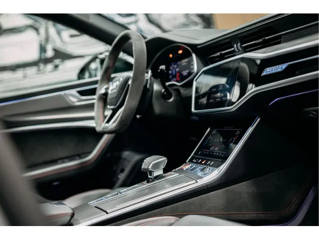 Audi RS6 Avant RS 6 TFSI quattro 2020 Benzine 25