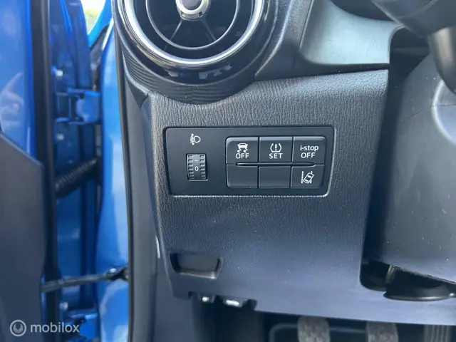 Mazda 2 1.5 Skyactiv-G Intro Edition 2015 Benzine 9