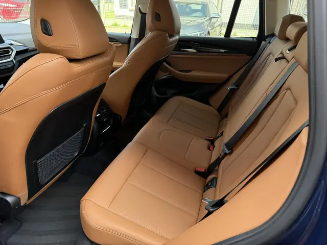 BMW X3 xDrive30e High Executive 2022 Hybride Benzine 6