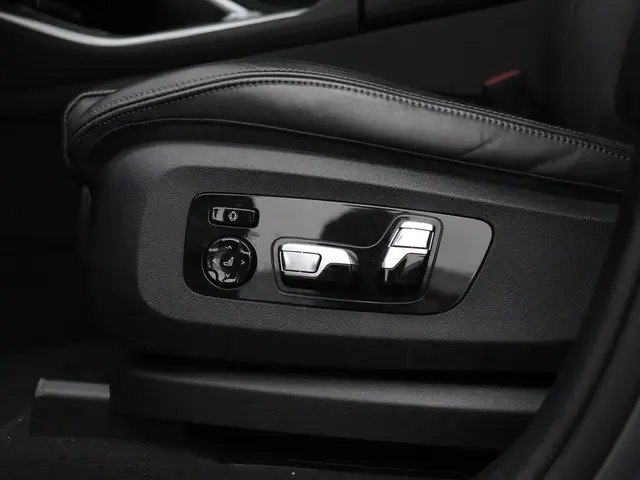 BMW X5 xDrive50e Launch Edition 2024 Hybride Benzine 16