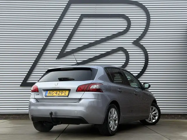 Peugeot 308 1.2 PureTech Style 2017 Benzine 3