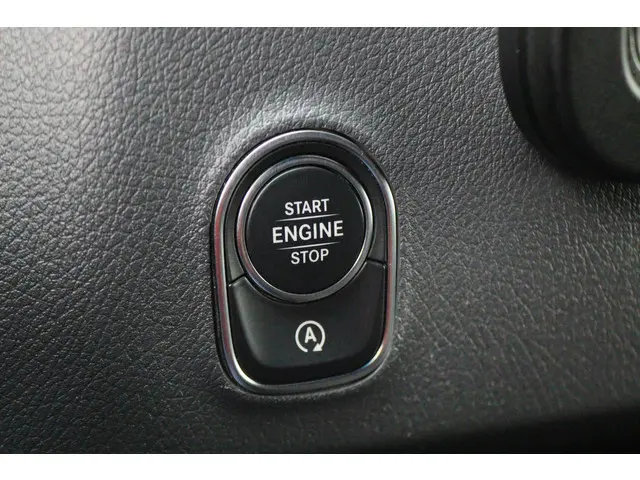 Mercedes-Benz Sprinter 214 2.2 CDI L1H1 2020 Diesel 41