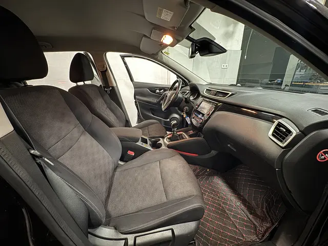 Nissan QASHQAI 1.2 Acenta 2015 Benzine 16