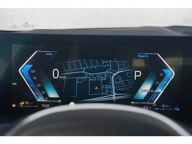 BMW 3 Serie Sedan 320e 2023 Hybride Benzine 16