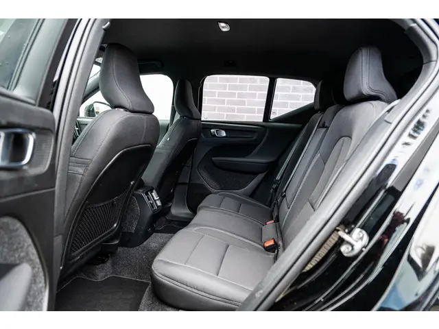 Volvo XC40 Recharge Core 2021 Elektrisch 7