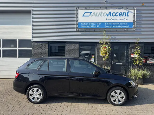 Škoda Fabia 1.0 TSI Drive 2018 Benzine 2