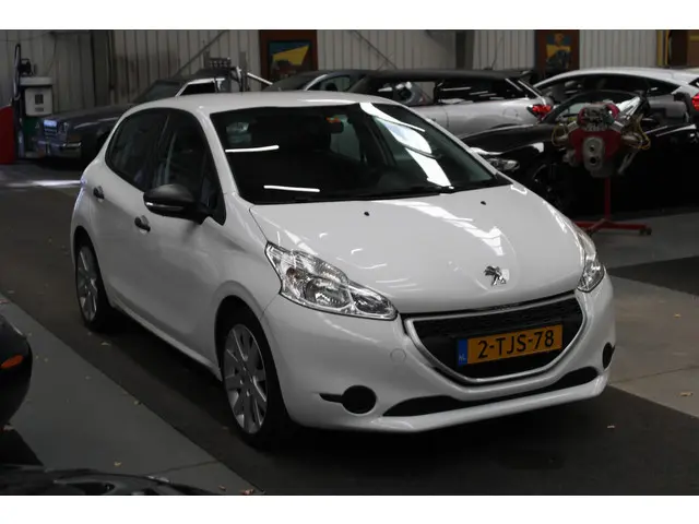 Peugeot 208 2