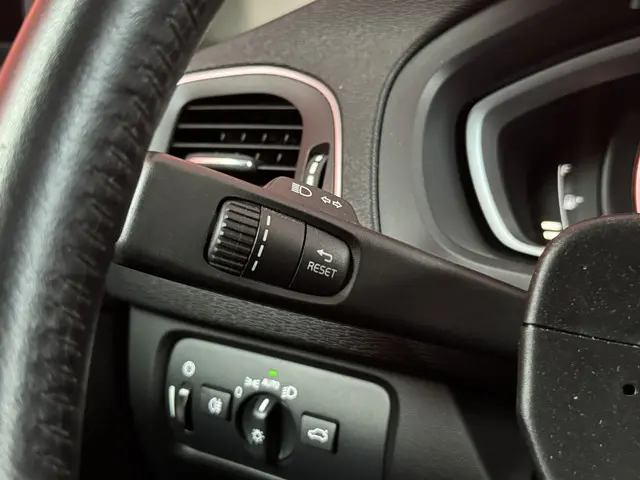 Volvo V40 Cross Country 1.5 T3 Nordic+ 2016 Benzine 22