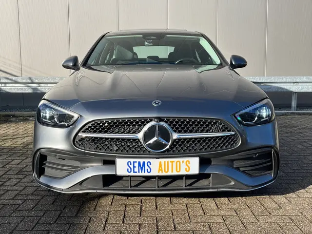 Mercedes-Benz C-Klasse 180 AMG Line 2022 Benzine 6