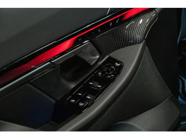 BMW M5 5-serie 2025 Hybride Benzine 40