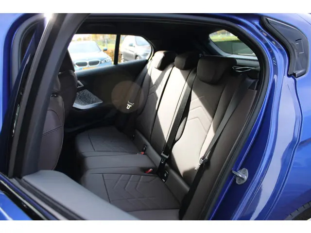 BMW 1 Serie 120 M Sport Automaat 2025 Benzine 10