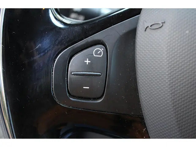 Renault Captur 0.9 TCe Zen 2016 Benzine 23