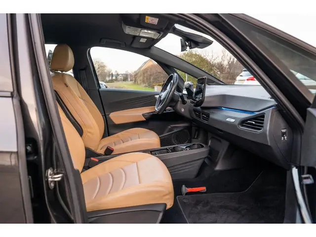 Volkswagen ID.3 First 58 kWh 2020 Elektrisch 14