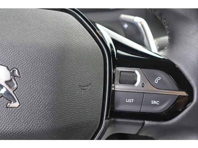 Peugeot 2008 1.2 PT ACTIVE PACK 130PK 2021 Benzine 29