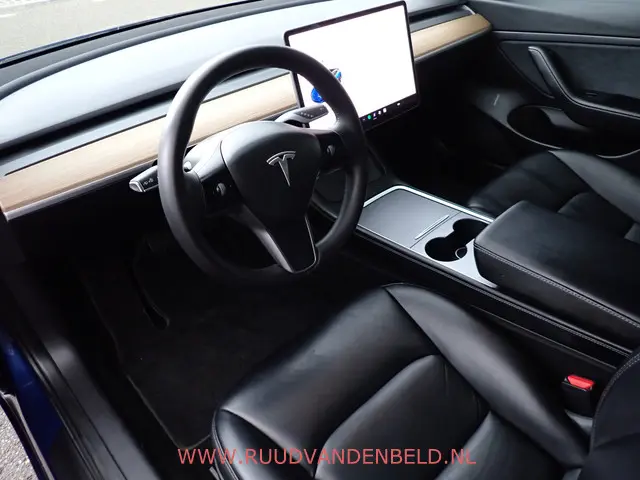 Tesla Model 3 LONG RANGE AWD 75kWh 2020 Elektrisch 10