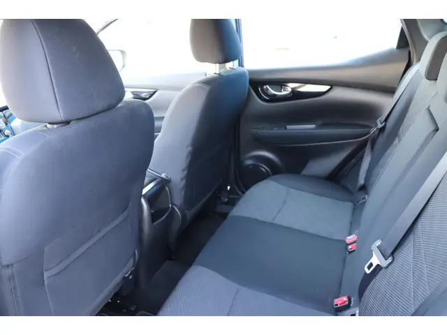 Nissan QASHQAI 1.2 Business Edition automaat 2016 Benzine 9
