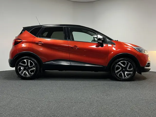 Renault Captur 1.2 TCe Helly Hansen 2015 Benzine 37