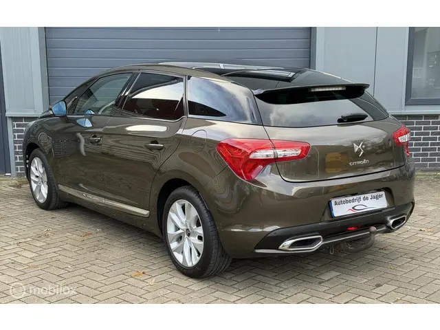 Citroën DS5 1.6 THP Chic 2013 Benzine 6