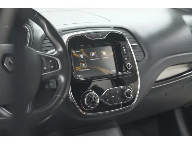 Renault Captur TCe 90 Dynamique 2017 Benzine 50