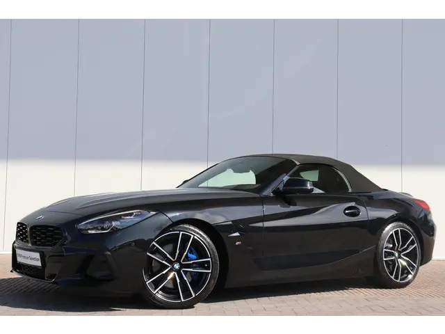 BMW Z4 Roadster M40i High Executive 2024 Benzine 32